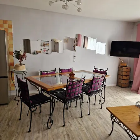 Petite Maison Au Coeur Du Village Holiday home Cessenon-sur-Orb