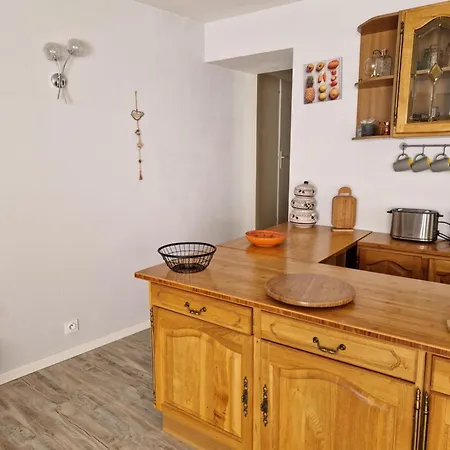 Petite Maison Au Coeur Du Village *