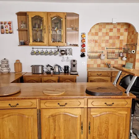 Petite Maison Au Coeur Du Village Holiday home *