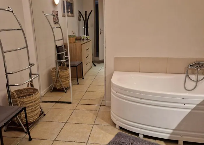 Petite Maison Au Cœur Du Village * Cessenon-sur-Orb